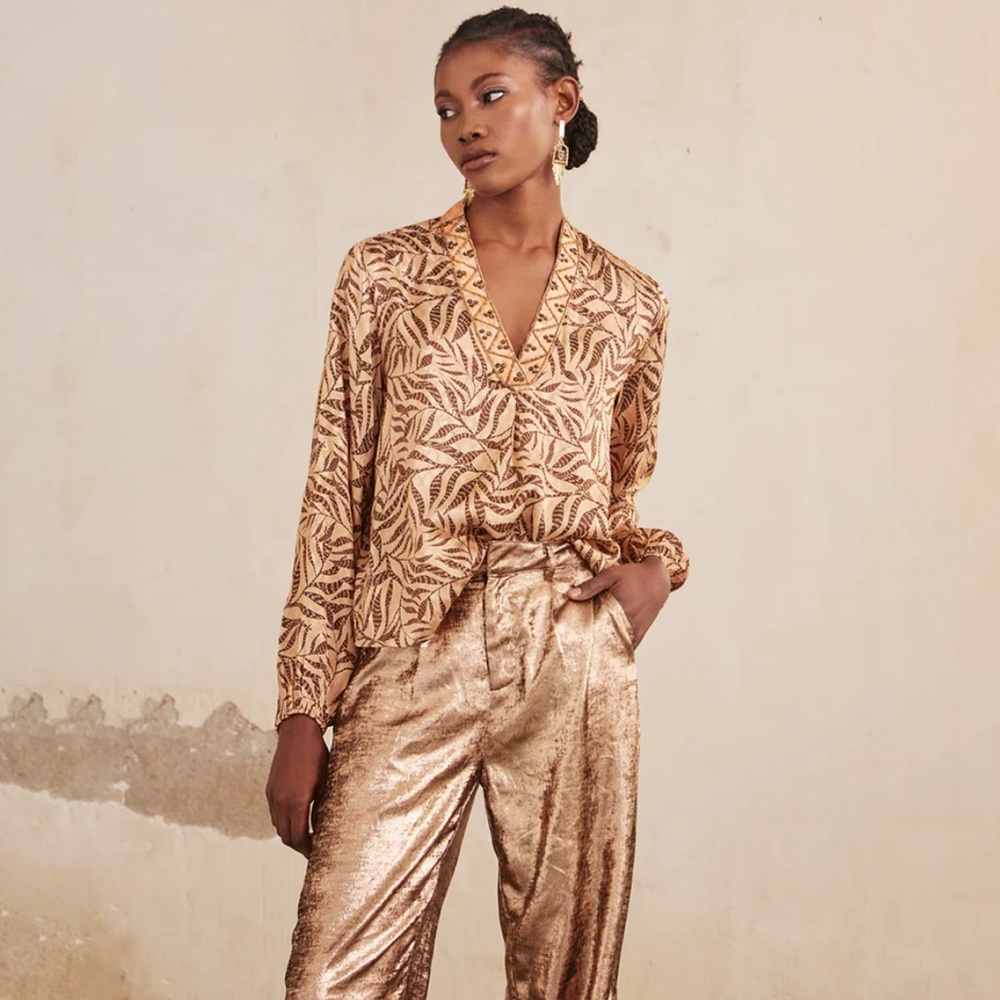NWT Nekane AU Ambika Camel Leaf Print Beaded Boho Blouse Top Medium